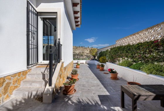 Herverkoop - Vrijstaande Villa -
Bigastro - Villas Andrea