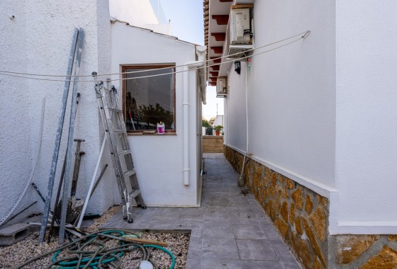 Herverkoop - Vrijstaande Villa -
Bigastro - Villas Andrea