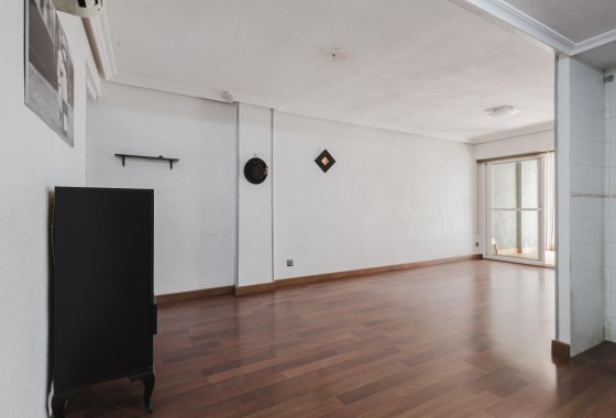 Herverkoop - Appartement / Flat -
Torrevieja - Playa del Acequión