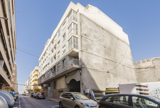 Herverkoop - Appartement / Flat -
Torrevieja - Playa del Acequión