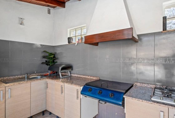 Herverkoop - Finca Landelijk pand -
Rafal