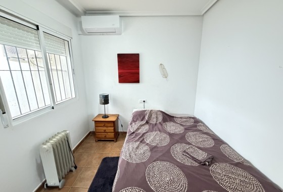 Venta - Apartamento / Piso -
Cabo Roig