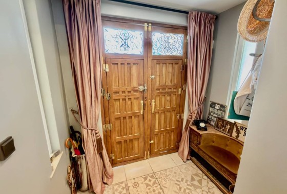 Resale - Detached Villa -
Almoradí - Heredades