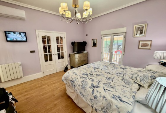 Resale - Freistehende Villa -
Almoradí - Heredades