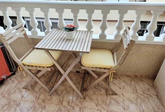 Sprzedaż - Apartament mieszkanie -
Torrevieja - Estacion de autobuses