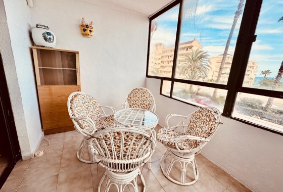 Revente - Appartement -
Torrevieja - Cabo Cervera
