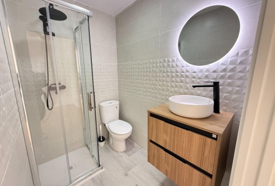 Sprzedaż - Apartament mieszkanie -
Torrevieja - Playa de los Naufragos