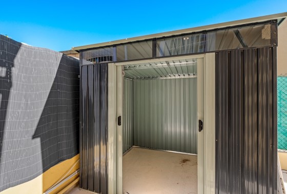 Resale - Doppelhaushälfte -
Benimar