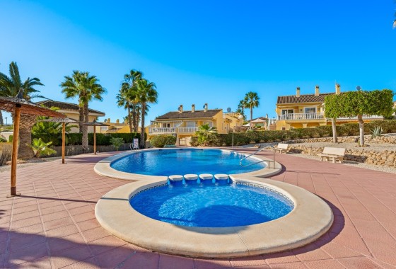 Resale - Doppelhaushälfte -
Benimar