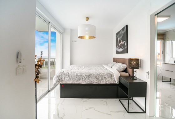 Herverkoop - Apartement Flat -
Torrevieja - Punta Prima