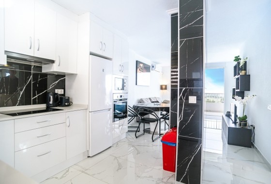 Herverkoop - Apartement Flat -
Torrevieja - Punta Prima