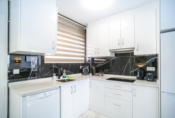 Herverkoop - Apartement Flat -
Torrevieja - Punta Prima