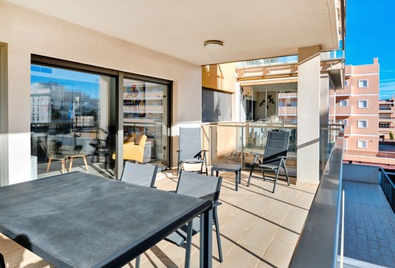 Revente - Appartement -
Orihuela Costa - Villamartín