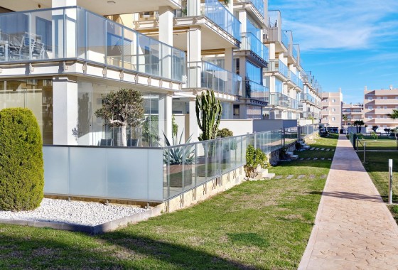 Revente - Appartement -
Orihuela Costa - Villamartín