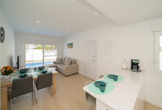 Sale - Detached Villa -
Avileses