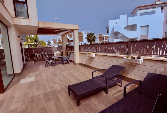 Herverkoop - Vrijstaande Villa -
Ciudad Quesada - Rojales - Pueblo Bravo