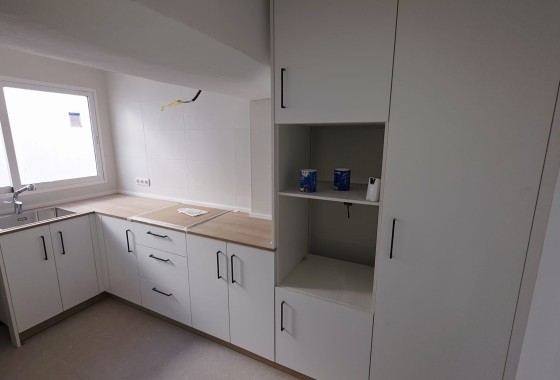 Venta - Casa de pueblo -
Pinoso