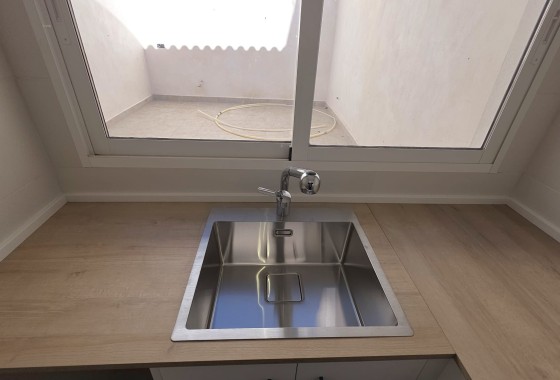 Venta - Casa de pueblo -
Pinoso