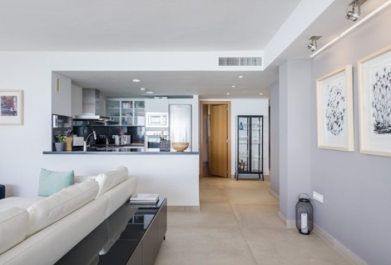 Resale - Wohnung Appartement -
Benalmádena