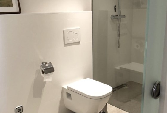 Resale - Wohnung Appartement -
Benalmádena