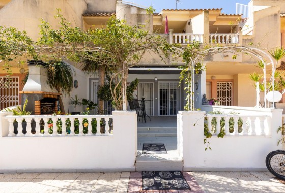 Resale - Wohnung Appartement -
Guardamar del Segura - Urbanizaciones