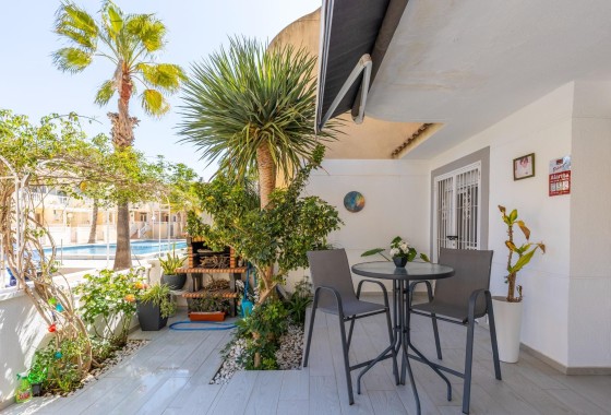 Resale - Wohnung Appartement -
Guardamar del Segura - Urbanizaciones