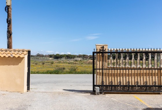 Resale - Wohnung Appartement -
Guardamar del Segura - Urbanizaciones