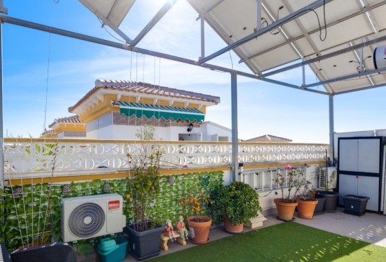 Resale - Stadthaus -
Torrevieja