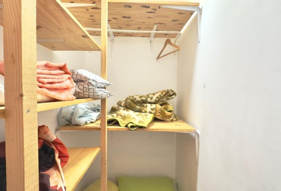 Revente - Appartement -
Torrevieja - El limonar