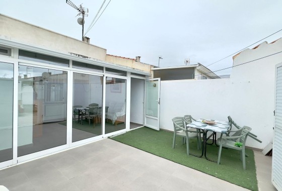Revente - Appartement -
Torrevieja - El limonar