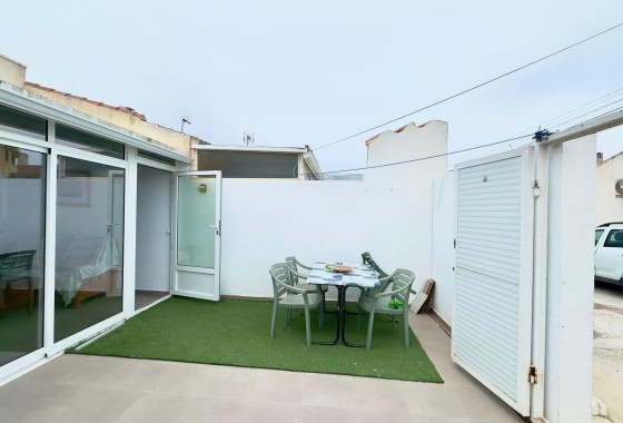 Revente - Appartement -
Torrevieja - El limonar
