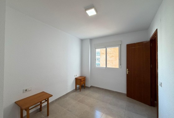 Venta - Apartamento piso -
Torrevieja - Playa de los Locos