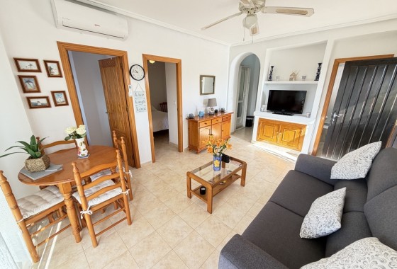 Revente - Appartement -
La Zenia