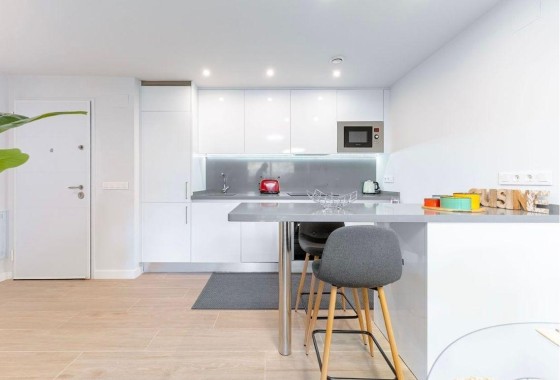 Herverkoop - Apartement Flat -
Orihuela Costa - Las Filipinas