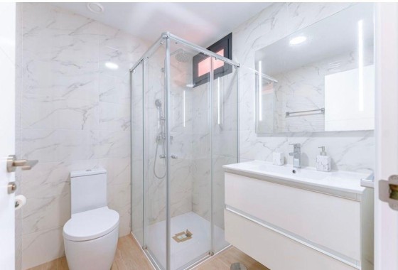 Herverkoop - Apartement Flat -
Orihuela Costa - Las Filipinas