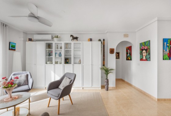 Sprzedaż - Apartament mieszkanie -
Torrevieja - Estacion de autobuses