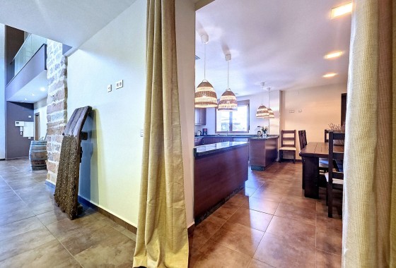 Herverkoop -  -
Pinoso