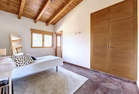 Herverkoop -  -
Pinoso