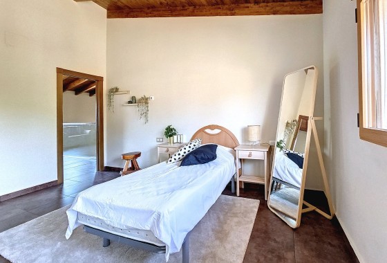 Herverkoop -  -
Pinoso