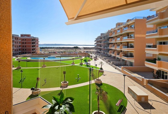 Herverkoop - Appartement / Flat -
Guardamar del Segura