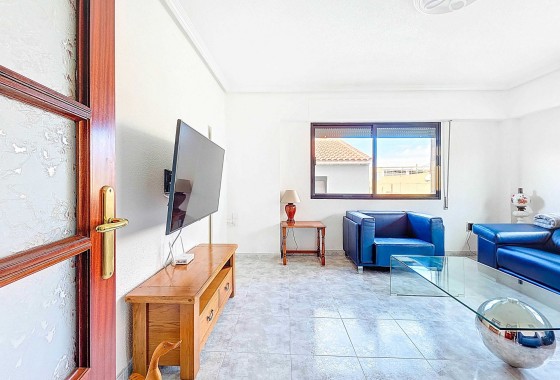 Herverkoop - Herenhuis -
Pinoso