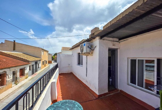 Herverkoop - Herenhuis -
Pinoso