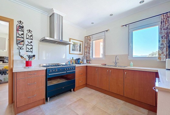 Sale - Detached Villa -
Ayora