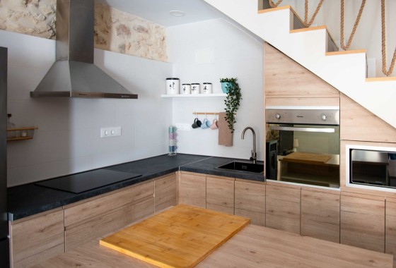 Sale - Herenhuis -
Pinoso