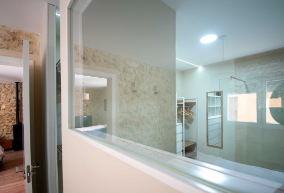 Sale - Herenhuis -
Pinoso