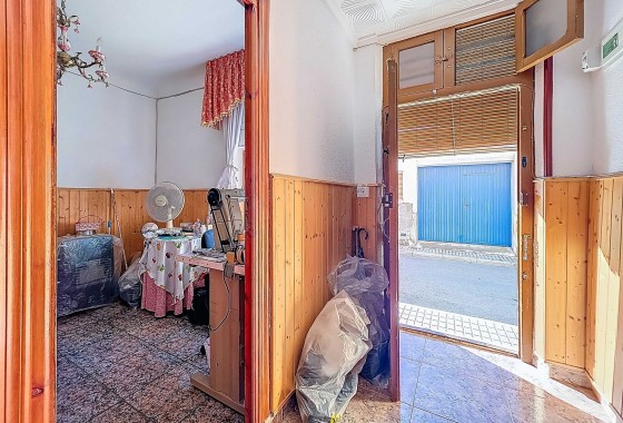 Sale - Herenhuis -
Pinoso