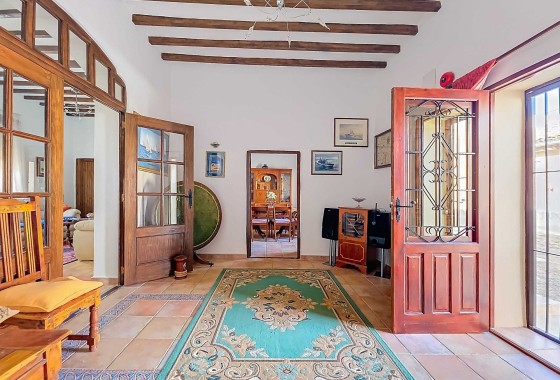 Herverkoop - Landhuis -
Torre Del Rico