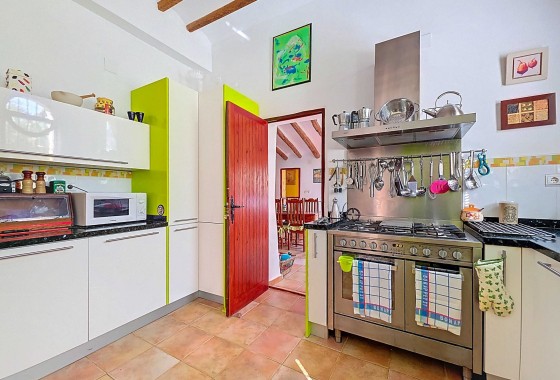 Herverkoop - Landhuis -
Torre Del Rico