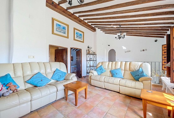 Herverkoop - Landhuis -
Torre Del Rico