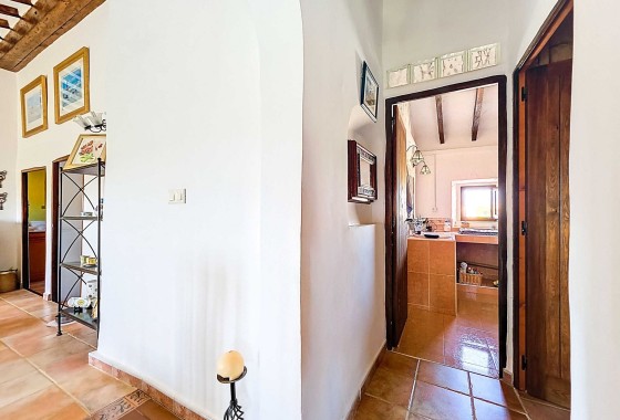 Herverkoop - Landhuis -
Torre Del Rico